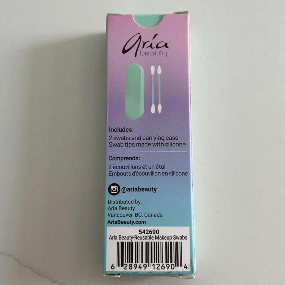 Aria Beauty Reusable Makeup Swabs with Case